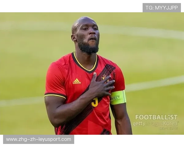 卢卡库硬扛中路后送出爆射,比利时再度掌控节奏 卢卡库硬扛中路后送出爆射,比利时再度掌控节奏