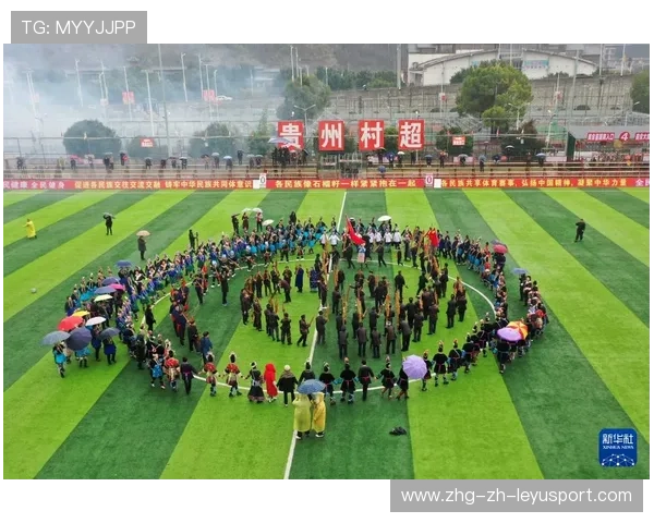 “短柄墙球：高新区全民健身馆赛场，战术布局与精准出击的完美结合”